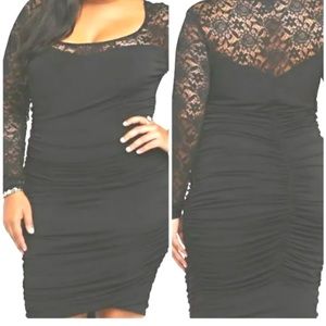 Torrid Black lace long sleeve Dress with ruching